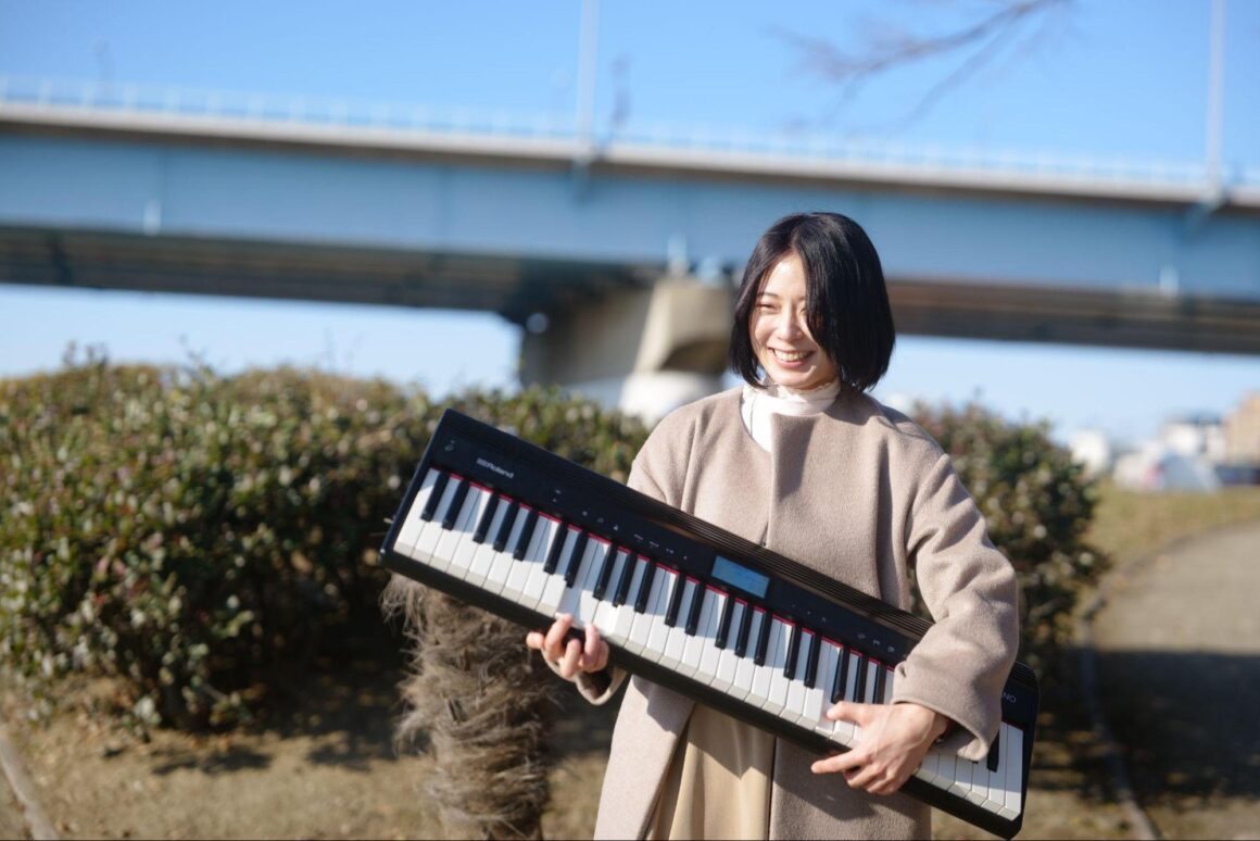 Saori with her keyboard